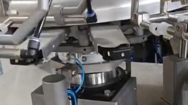 給袋式包裝機(jī)用中空旋轉(zhuǎn)平臺